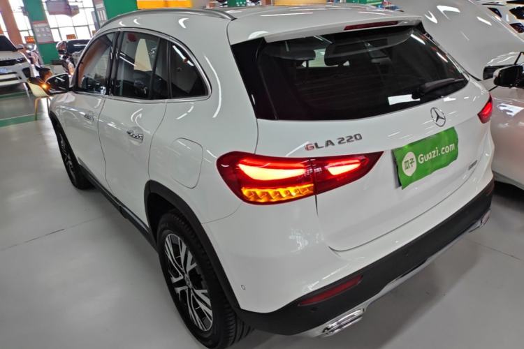 Used Mercedes-Benz GLA 2024 GLA 220 Rear Left 45 Deg