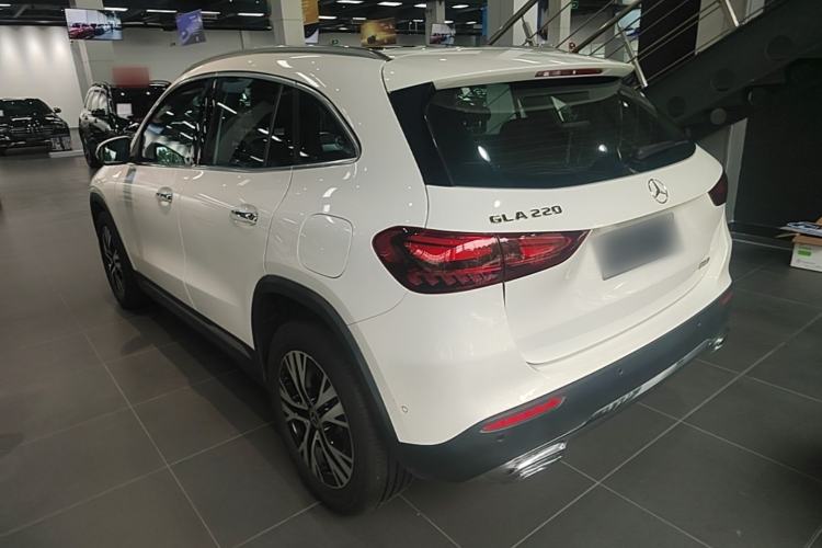 Used Mercedes-Benz GLA 2024 GLA 220 Rear Left 45 Deg