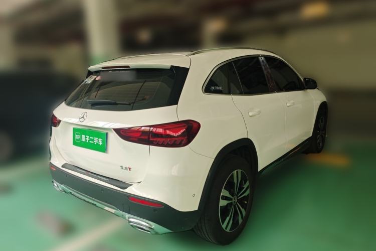 Used Mercedes-Benz GLA 2024 GLA 200 Rear Right 45 Deg