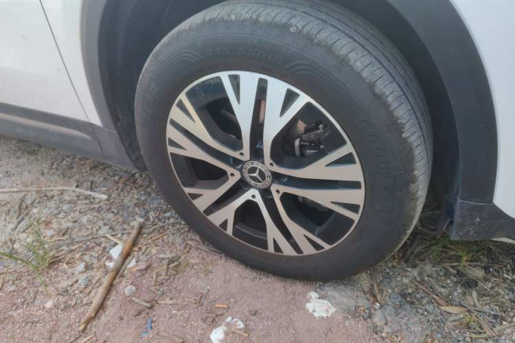 Used Mercedes-Benz GLA 2024 GLA 220 Right Front Wheel Hub