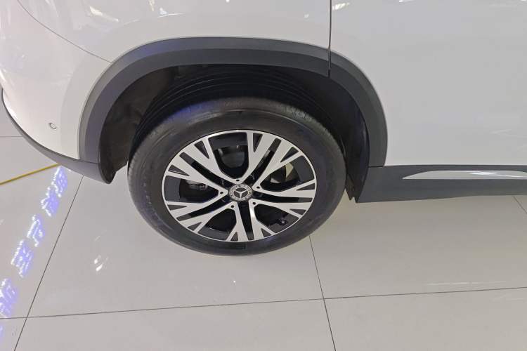 Used Mercedes-Benz GLA 2024 GLA 220 Right Rear Wheel Hub
