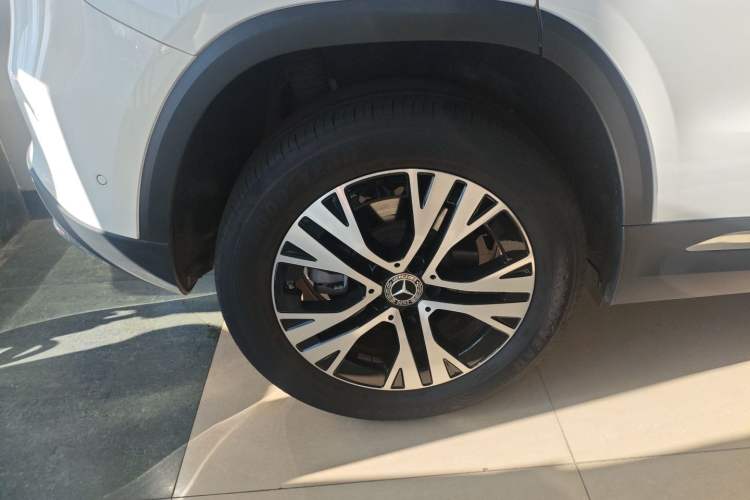 Used Mercedes-Benz GLA 2024 GLA 220 Right Rear Wheel Hub