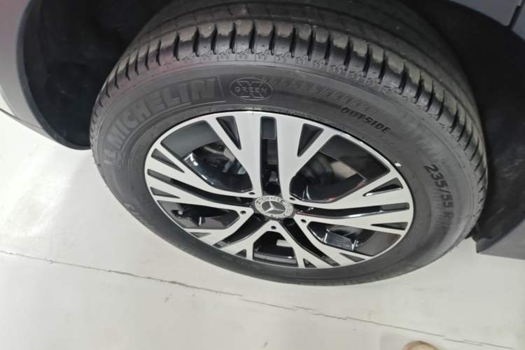 Used Mercedes-Benz GLA 2024 GLA 220 Right Rear Wheel Hub