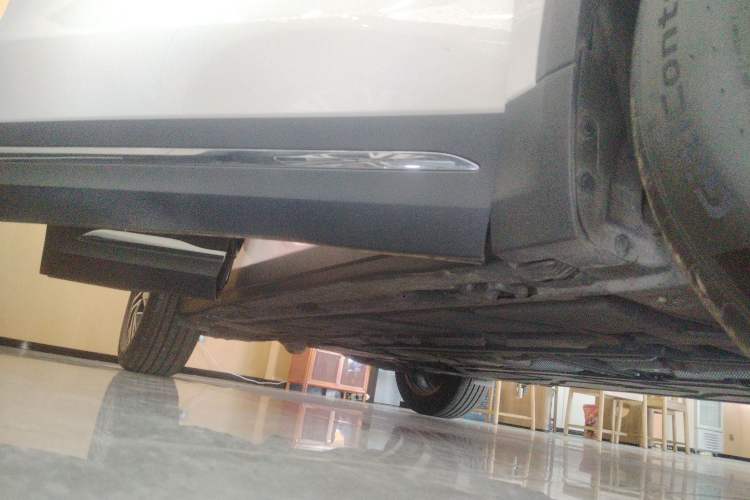Used Mercedes-Benz GLA 2024 GLA 220 Right Side Sill