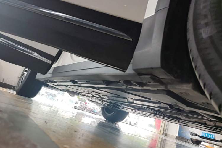 Used Mercedes-Benz GLA 2024 GLA 220 Right Side Sill
