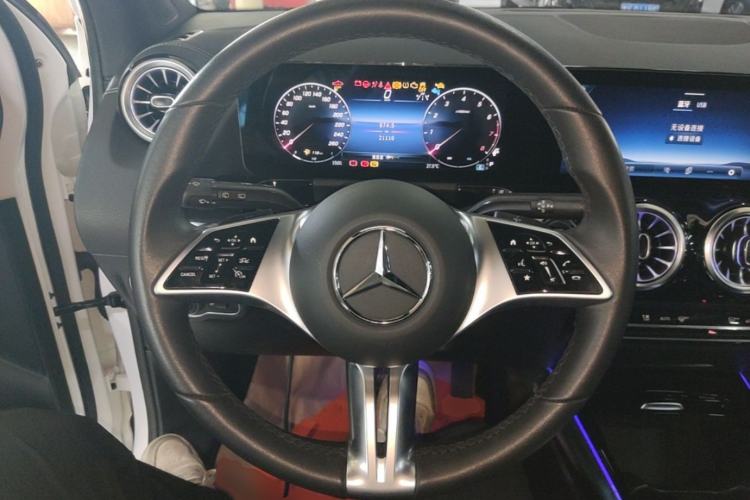 Used Mercedes-Benz GLA 2024 GLA 220 Steering Wheel