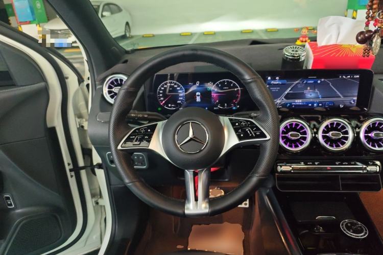 Used Mercedes-Benz GLA 2024 GLA 200 Steering Wheel