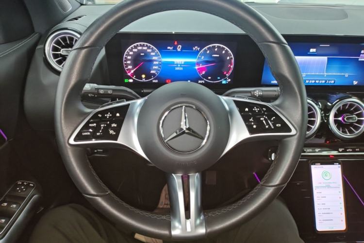 Used Mercedes-Benz GLA 2024 GLA 220 Steering Wheel