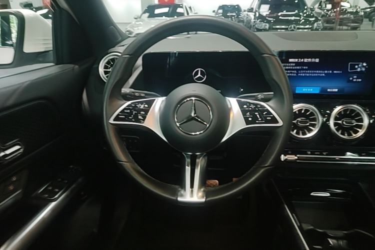 Used Mercedes-Benz GLA 2024 GLA 220 Steering Wheel