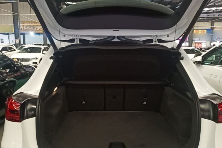 Used Mercedes-Benz GLA 2024 GLA 200 Trunk
