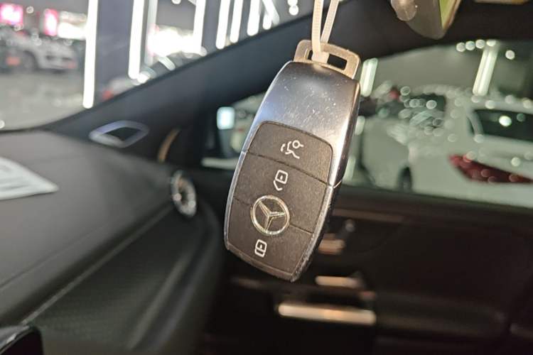 Used Mercedes-Benz GLA 2024 GLA 220 Vehicle Key