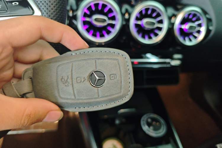 Used Mercedes-Benz GLA 2024 GLA 200 Vehicle Key