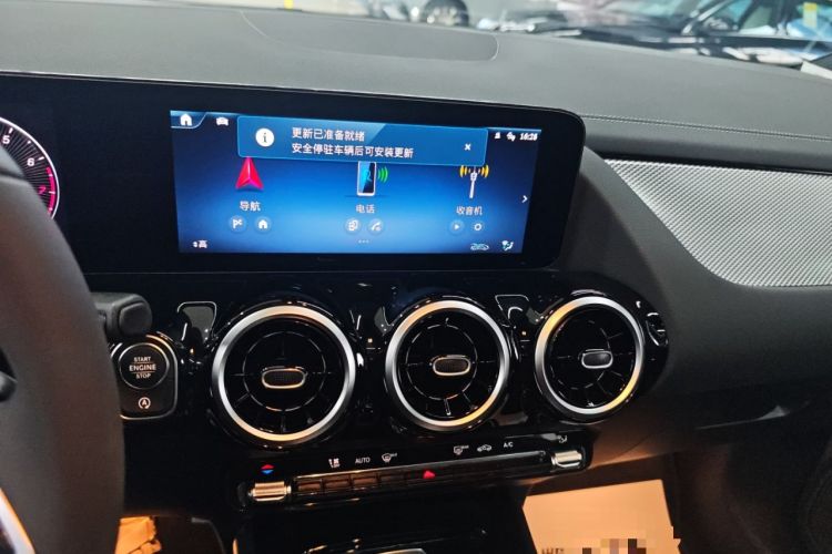 Used Mercedes-Benz GLA 2025 GLA 200 Audio And AC Panel