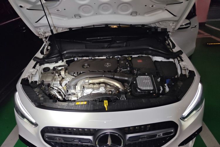 Used Mercedes-Benz GLA 2025 GLA 220 Engine Bay