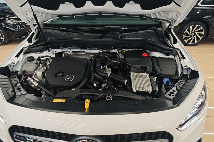 Used Mercedes-Benz GLA 2025 GLA 200 Engine Bay