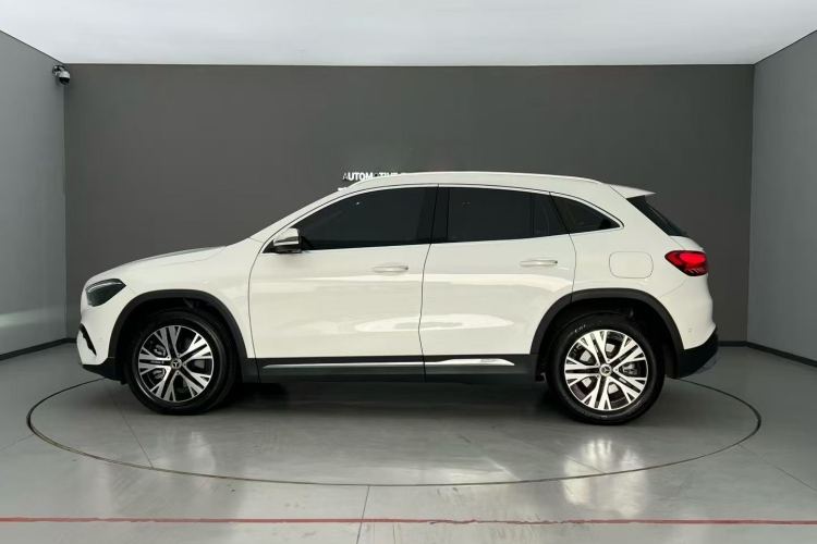 Used Mercedes-Benz GLA 2025 GLA 220 Exterior 8