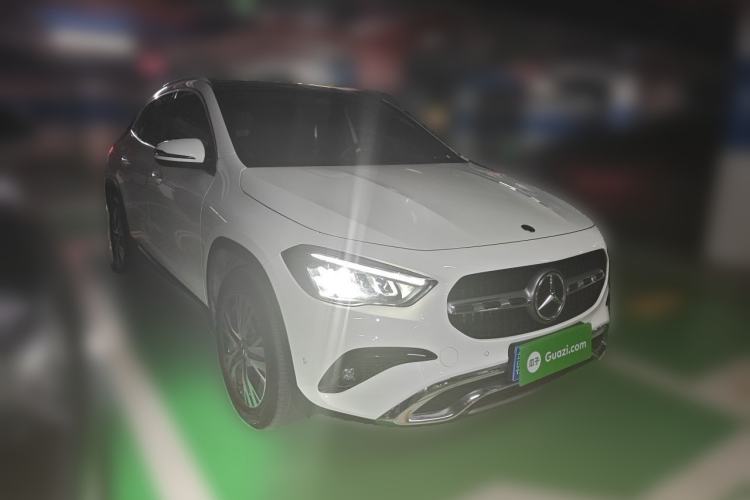 Used Mercedes-Benz GLA 2025 GLA 220 Front Right 45 Deg