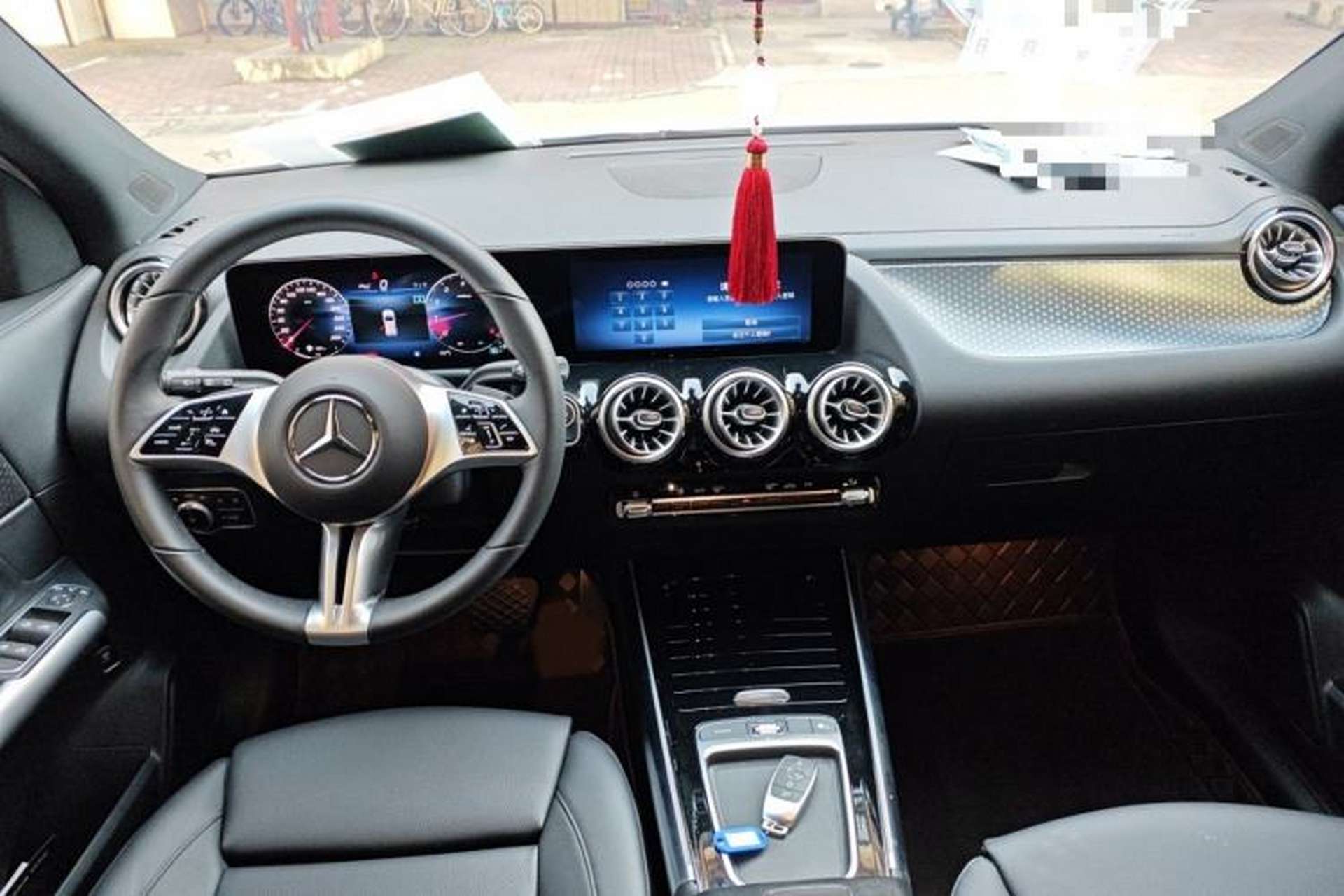 Used Mercedes-Benz GLA 2025-Year Restyled GLA 220 Interior 2