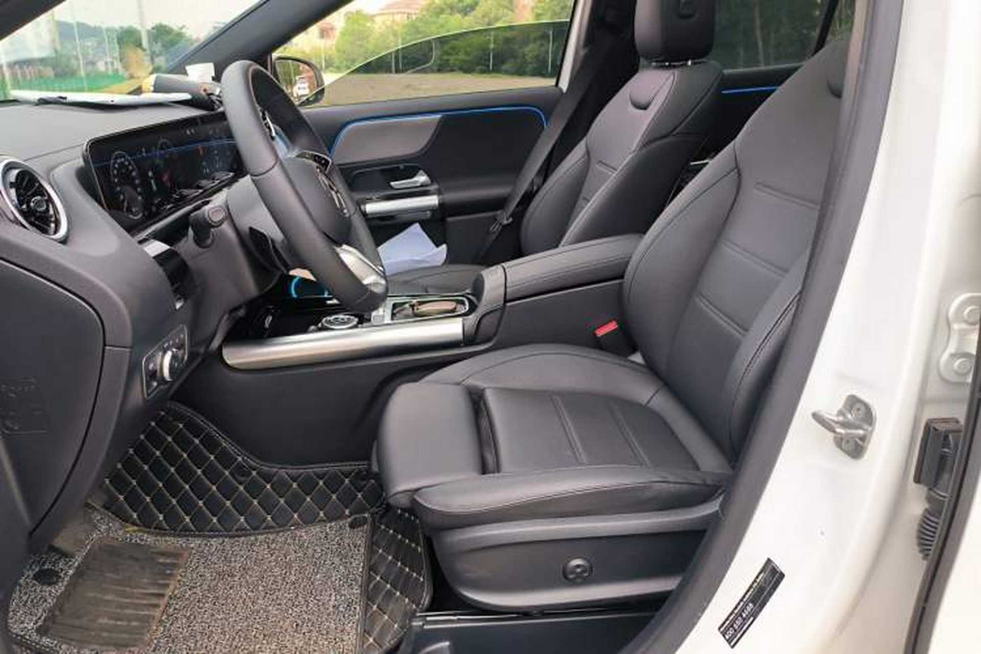 Used Mercedes-Benz GLA 2025-Year Restyled GLA 200 Left Front Seat