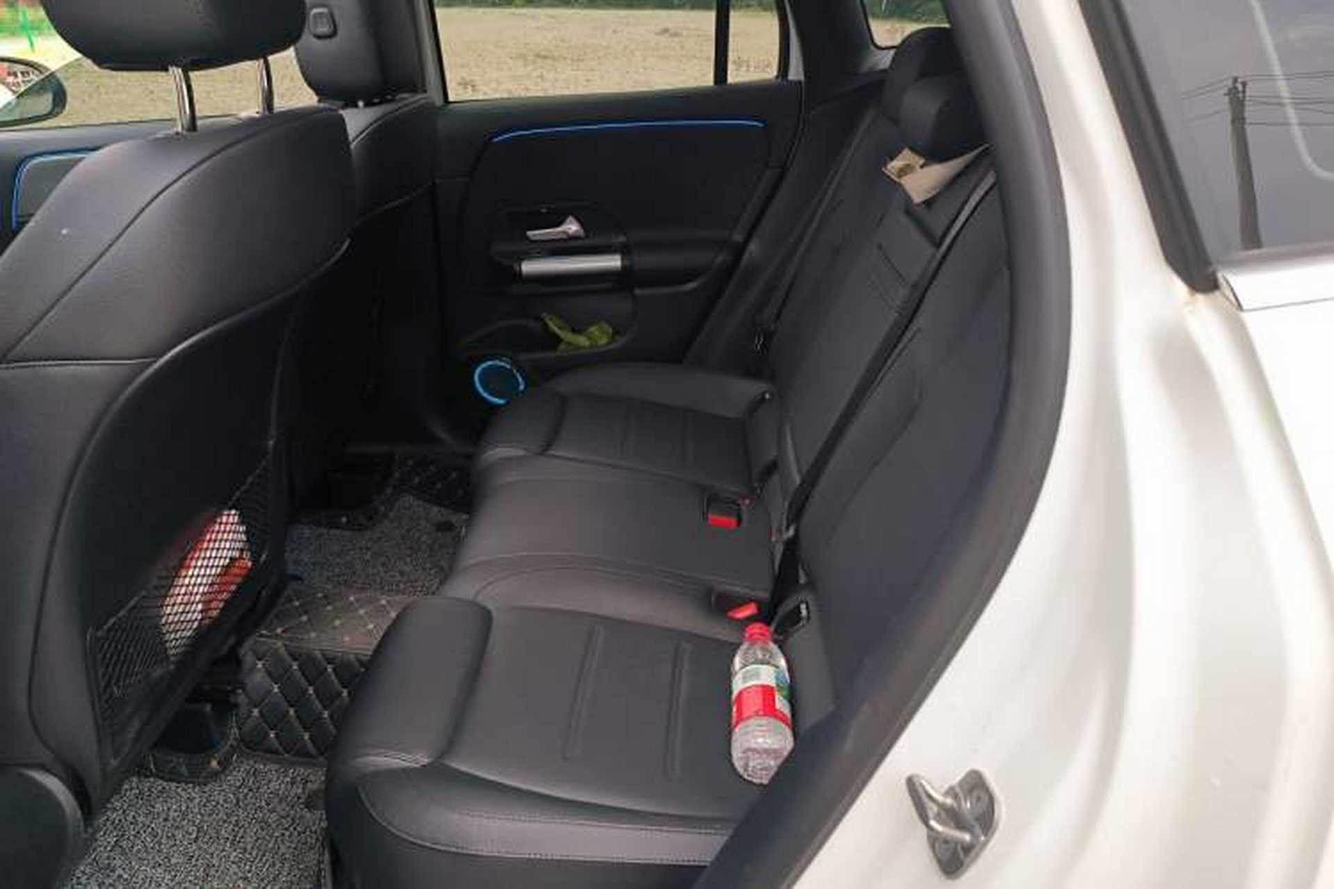 Used Mercedes-Benz GLA 2025-Year Restyled GLA 200 Left Rear Seat
