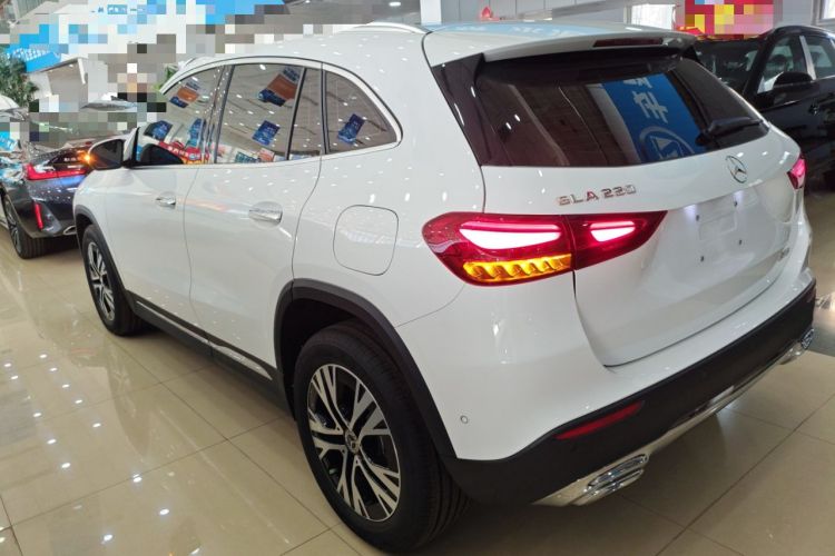 Used Mercedes-Benz GLA 2025 GLA 220 Rear Left 45 Deg