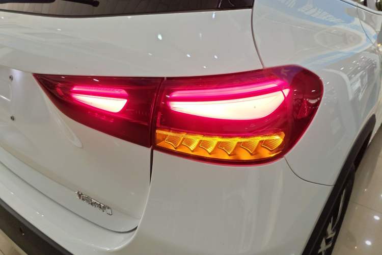 Used Mercedes-Benz GLA 2025 GLA 220 Right Rear Taillight