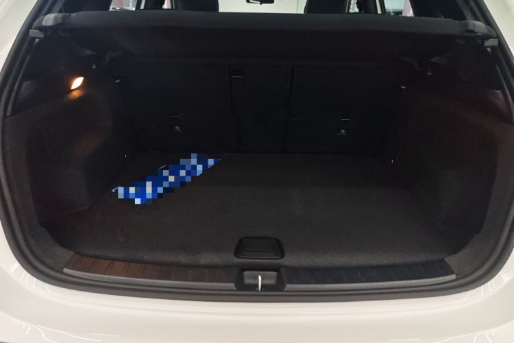 Used Mercedes-Benz GLA 2025 GLA 200 Trunk