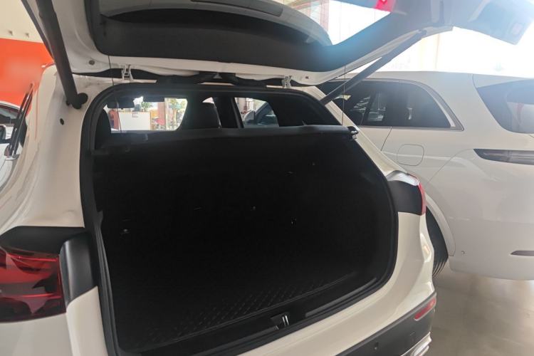 Used Mercedes-Benz GLA 2025 GLA 220 Trunk