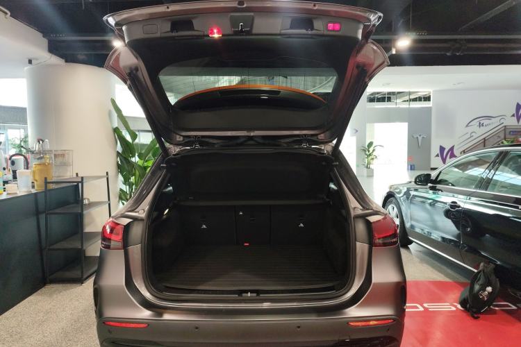 Used Mercedes-Benz GLA AMG 2022 AMG GLA 35 4MATIC Trunk