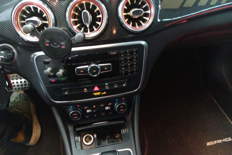 Used Mercedes-Benz GLA AMG 2015 AMG GLA 45 4MATIC Audio And AC Panel