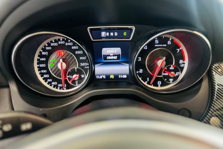 Used Mercedes-Benz GLA AMG 2015 AMG GLA 45 4MATIC Odometer Close Up