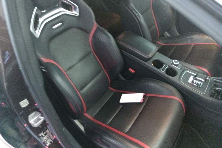 Used Mercedes-Benz GLA AMG 2015 AMG GLA 45 4MATIC Right Front Seat