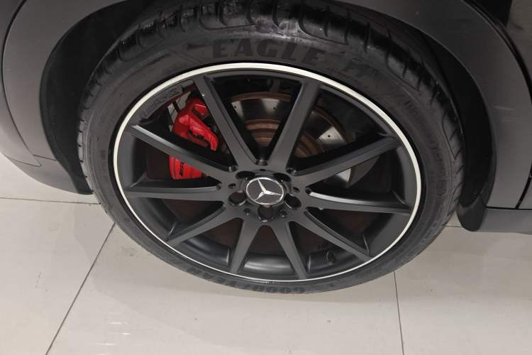 Used Mercedes-Benz GLA AMG 2015 AMG GLA 45 4MATIC Exterior 4