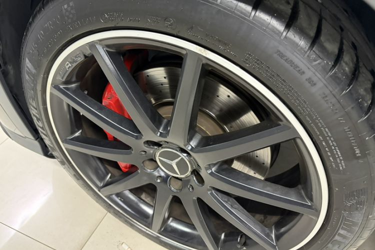 Used Mercedes-Benz GLA AMG 2015 AMG GLA 45 4MATIC Exterior 6