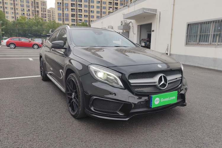 Used Mercedes-Benz GLA AMG 2015 AMG GLA 45 4MATIC Front Right 45 Deg