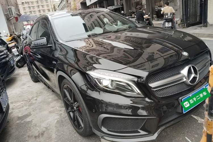 Used Mercedes-Benz GLA AMG 2015 AMG GLA 45 4MATIC Front Right 45 Deg
