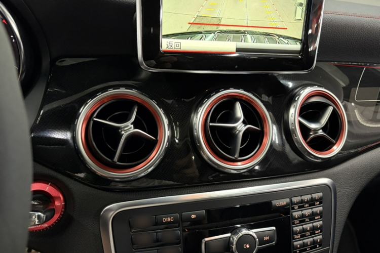 Used Mercedes-Benz GLA AMG 2015 AMG GLA 45 4MATIC Interior 5