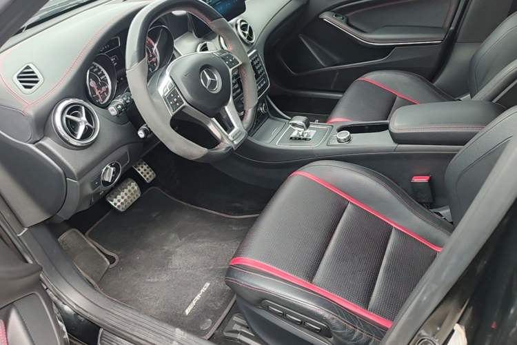 Used Mercedes-Benz GLA AMG 2015 AMG GLA 45 4MATIC Left Front Seat