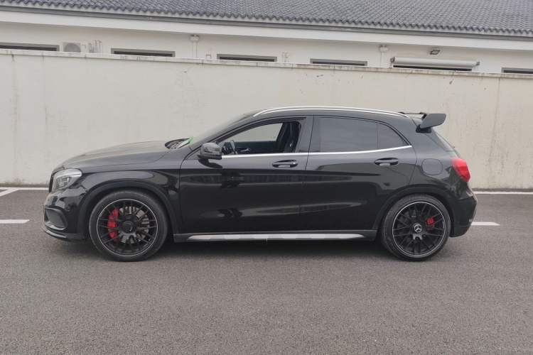 Used Mercedes-Benz GLA AMG 2015 AMG GLA 45 4MATIC Left Side
