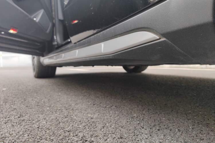 Used Mercedes-Benz GLA AMG 2015 AMG GLA 45 4MATIC Left Side Sill