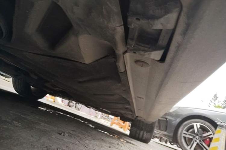 Used Mercedes-Benz GLA AMG 2015 AMG GLA 45 4MATIC Right Side Sill
