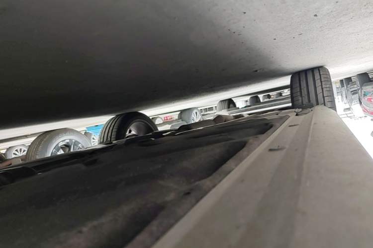 Used Mercedes-Benz GLA AMG 2015 AMG GLA 45 4MATIC Right Side Sill