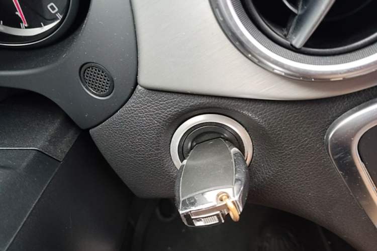 Used Mercedes-Benz GLA AMG 2015 AMG GLA 45 4MATIC Vehicle Key
