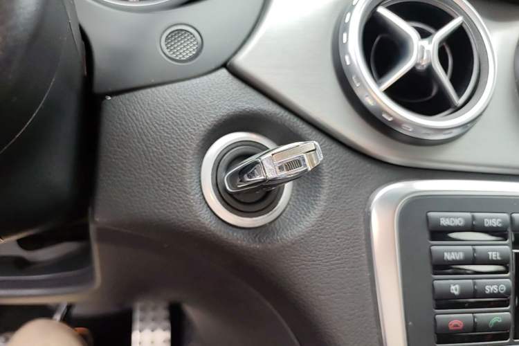 Used Mercedes-Benz GLA AMG 2015 AMG GLA 45 4MATIC Vehicle Key