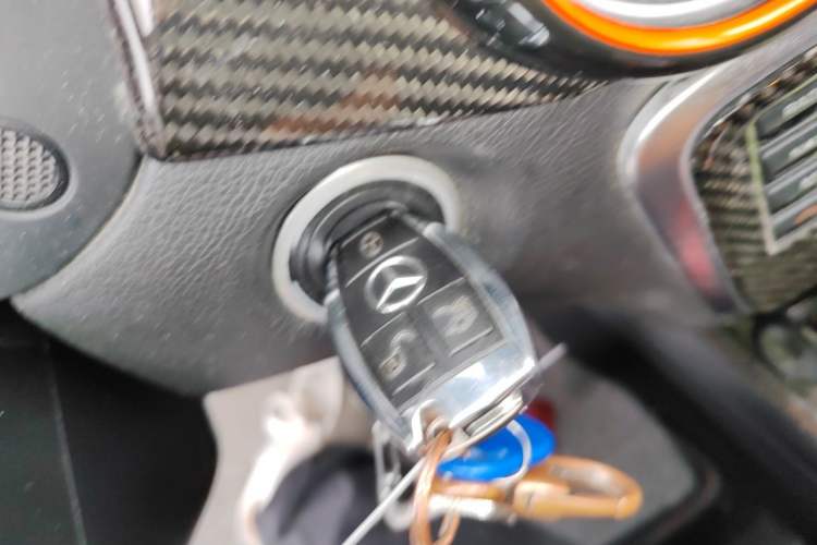 Used Mercedes-Benz GLA AMG 2015 AMG GLA 45 4MATIC Vehicle Key