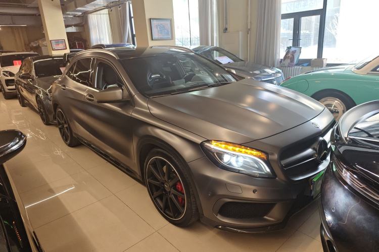 Used Mercedes-Benz GLA AMG 2015 AMG GLA 45 4MATIC Front Right 45 Deg