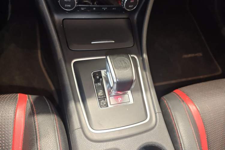 Used Mercedes-Benz GLA AMG 2015 AMG GLA 45 4MATIC Gear Lever