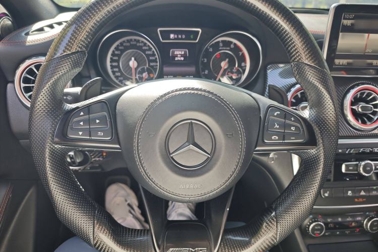 Used Mercedes-Benz GLA AMG 2015 AMG GLA 45 4MATIC Interior 1