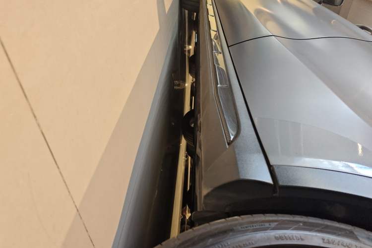 Used Mercedes-Benz GLA AMG 2015 AMG GLA 45 4MATIC Left Side Sill