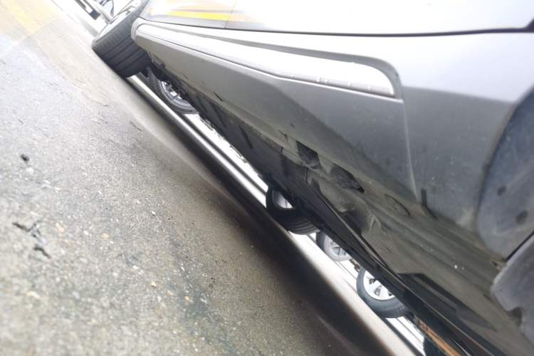 Used Mercedes-Benz GLA AMG 2015 AMG GLA 45 4MATIC Left Side Sill